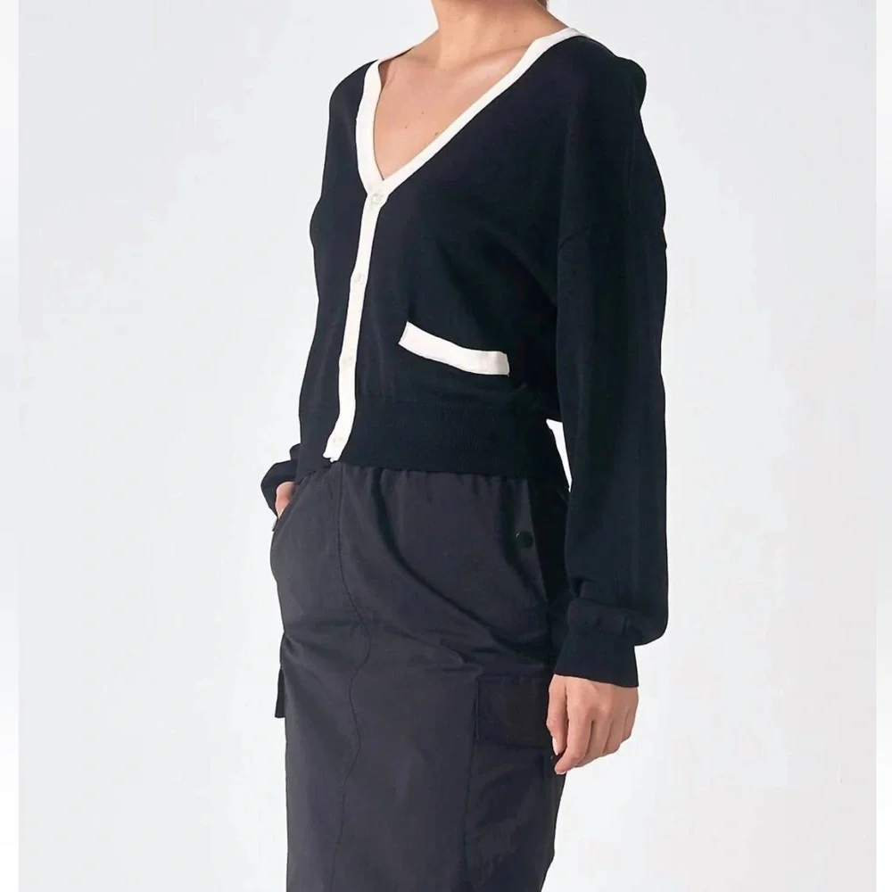 NWT Elan Accent Trimmed Cardigan Size Medium